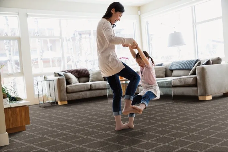 Distinction-E9344-00704-Cafe-H-Lifestyle-2