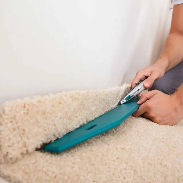 Carpet-installation-img--1024x640-square
